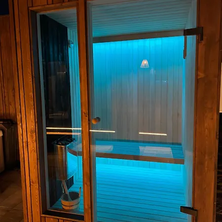 בית נופש Prestige & Wellness House פריבלאקה