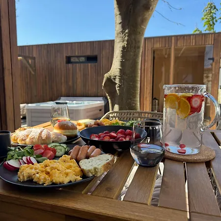 Prestige & Wellness House * פריבלאקה