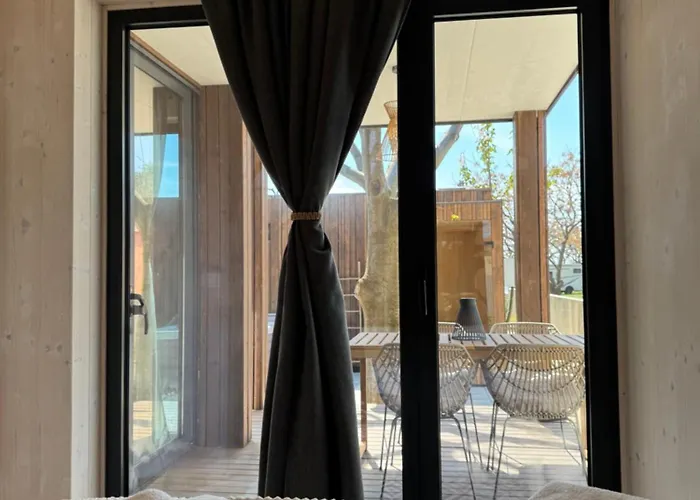 Дом отдыха Prestige & Wellness House