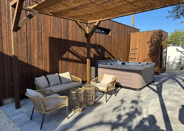 Дом отдыха Prestige & Wellness House *