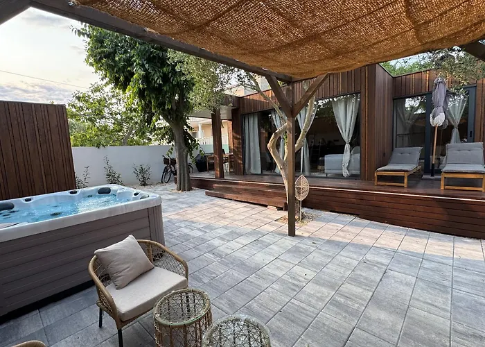 Дом отдыха Prestige & Wellness House *